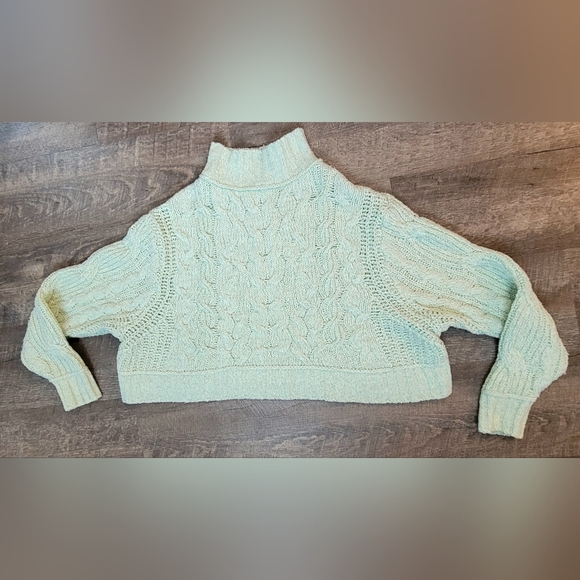 Free People Merry Go Round Cable Knit Sweater Women's XS Mint Oversized Cropped - Picture 6 of 13